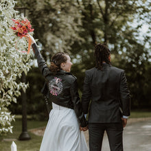 Load image into Gallery viewer, Lovestruck
